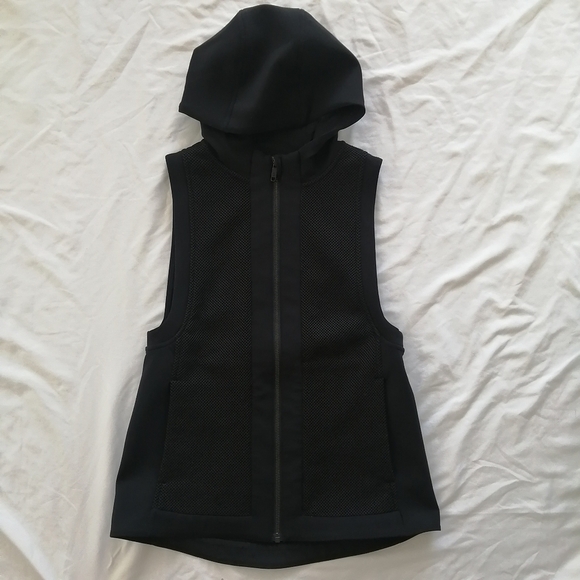 Lululemon The Spaces in Between Black Mesh Vest with Hood Small - Picture 13 of 16